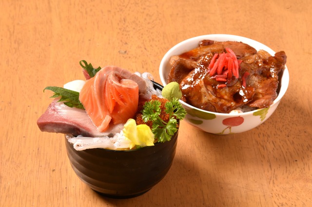 甘辛豚丼ちらし寿司セット 1,000円