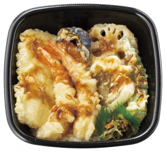 エビ2尾/イカ/カレイ/野菜3種 海鮮天丼 630円(税込680円)