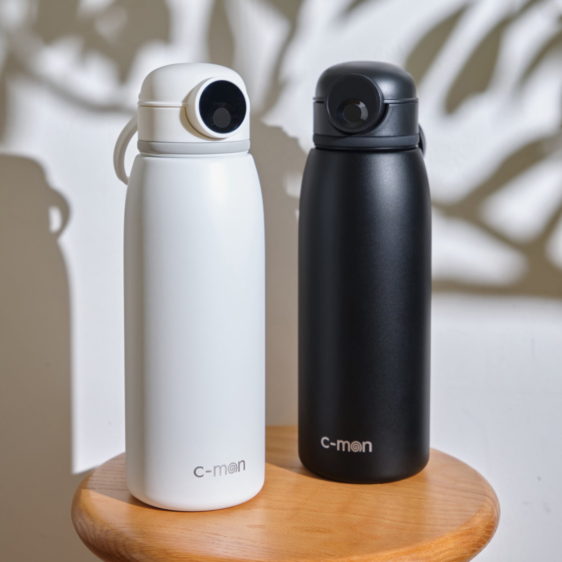 ハンドル付きのc-mon 1,000mlボトル