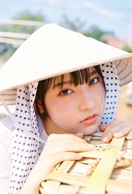 「B.L.T.2025年12月号」(東京ニュース通信社刊) 撮影/是永日和